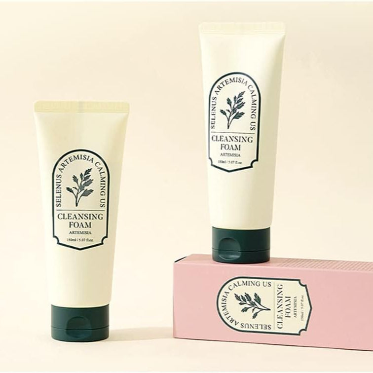 SELENUS Soothing Cleansing Foam with Mugwort