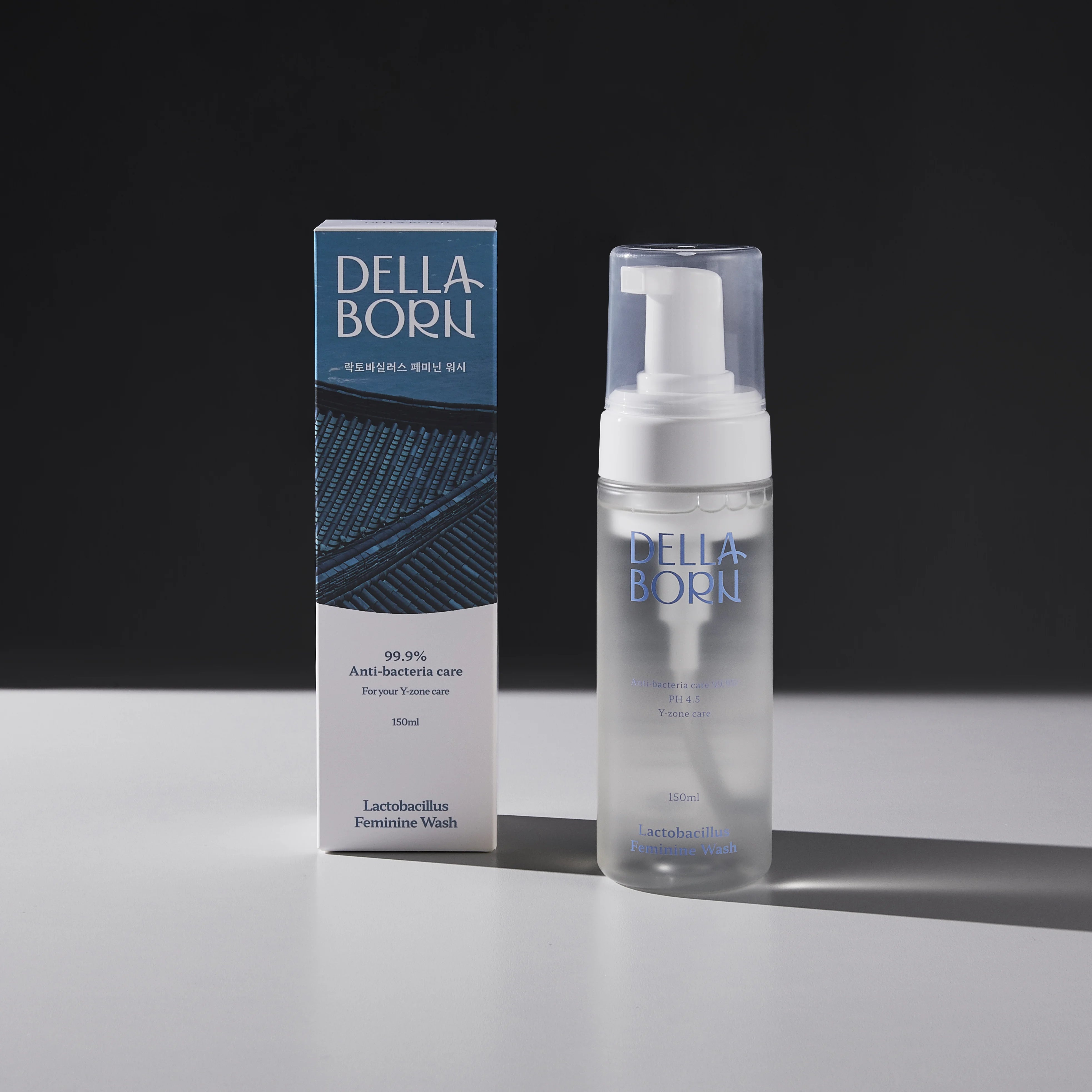 Flacon du Lactobacillus Feminine Wash Della Born, soin intime coréen doux