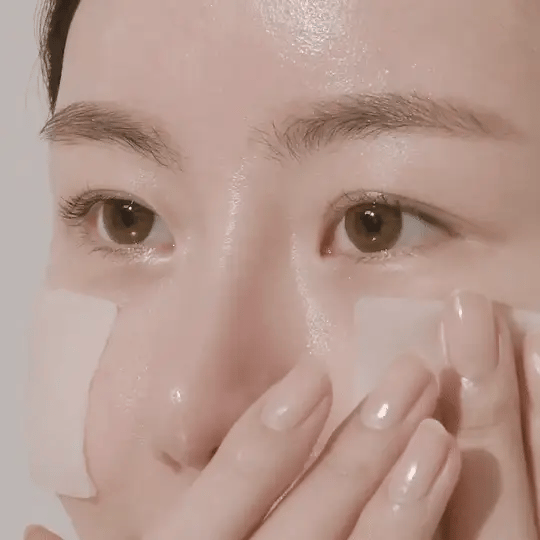 Black Rice Hyaluronic Toner - Kahng