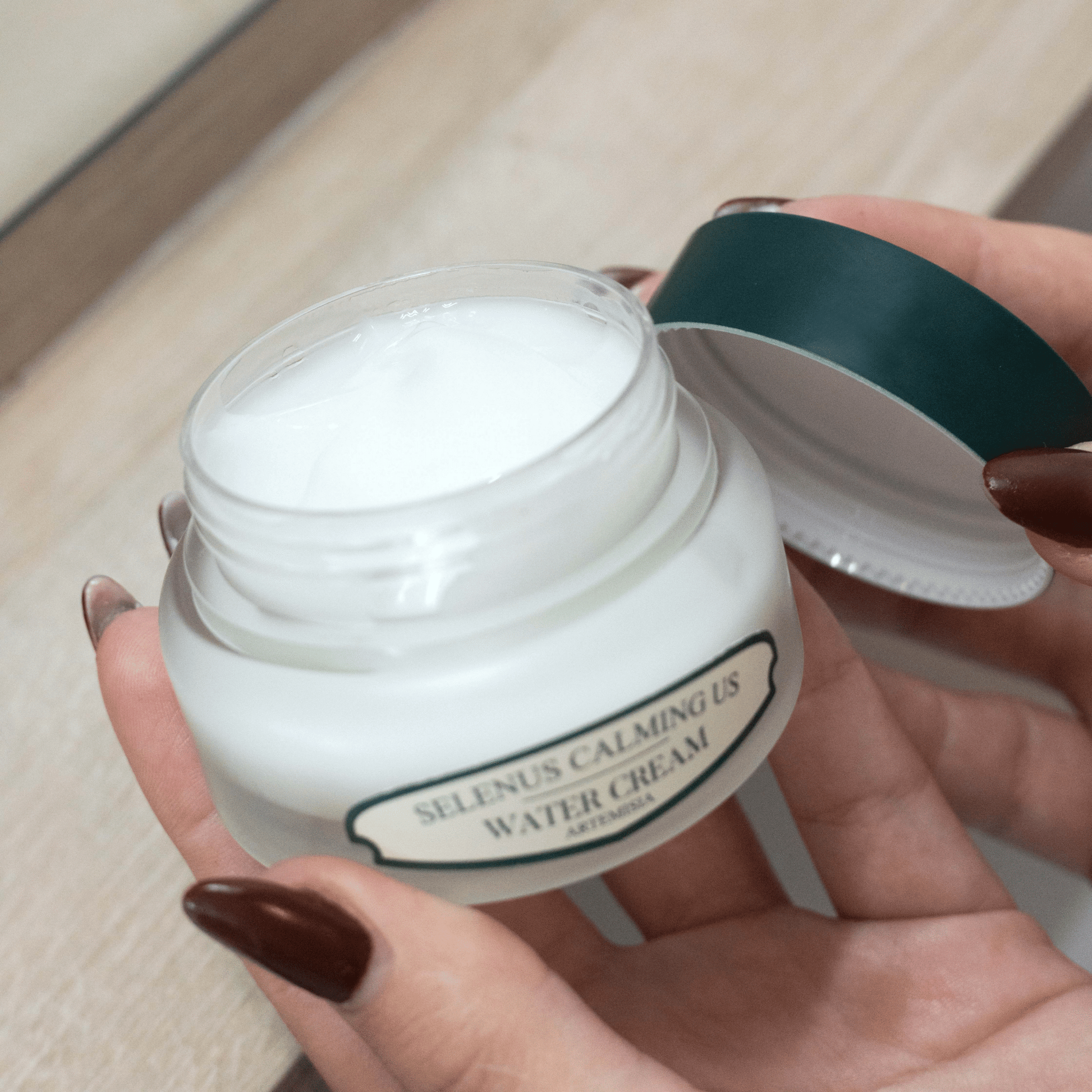 Crème Hydratante Apaisante à l'Armoise - Kahng