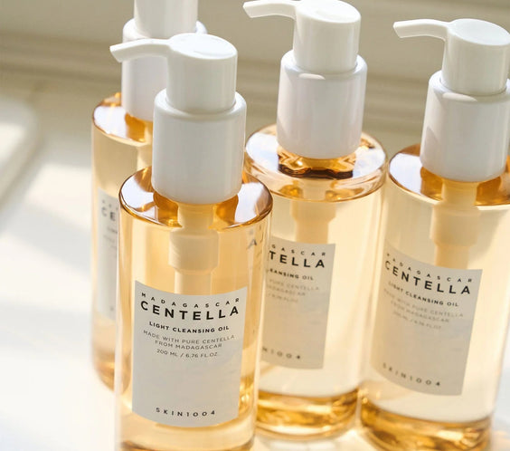 Madagascar Centella Light Cleansing Oil - Kahng