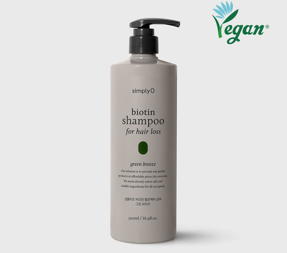 Shampoing SimplyO à la biotine, format 500 ml, soin anti-chute vegan Green Breeze pour cheveux fragiles.