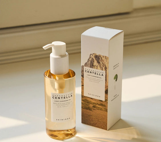 Madagascar Centella Light Cleansing Oil